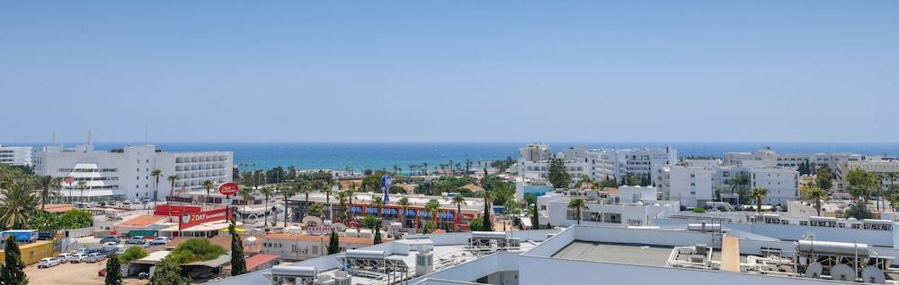 Tasia Maris Oasis Hotel Agia Napa Exterior foto